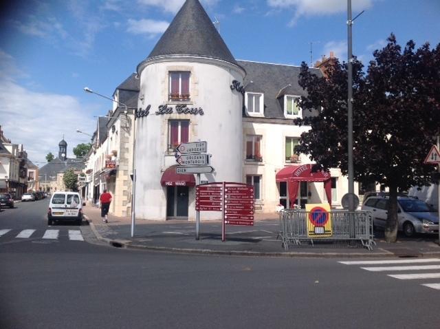Hotel La Tour Sully-sur-Loire Zewnętrze zdjęcie