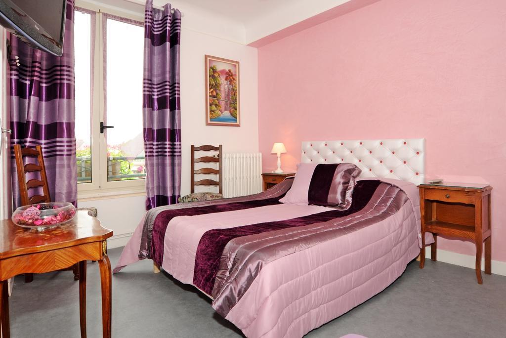 Hotel La Tour Sully-sur-Loire Pokój zdjęcie